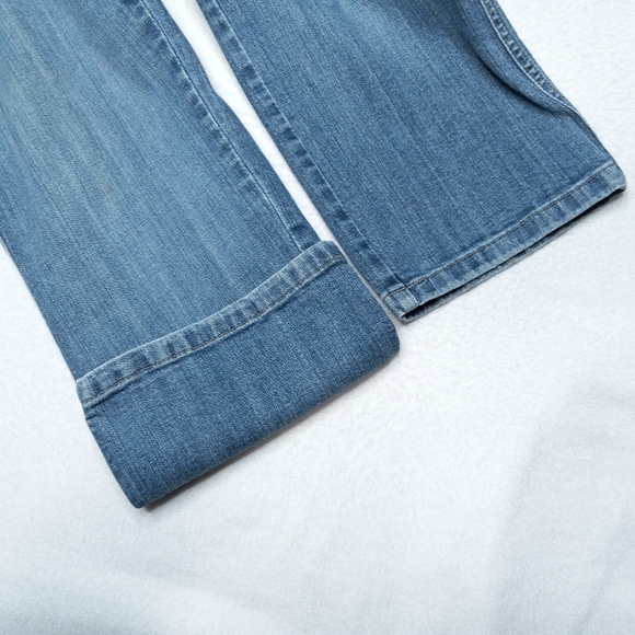 Lee Jeans Womens 12s Short Petite Blue Denim Comfort Waistband Stretch pants - Picture 9 of 10